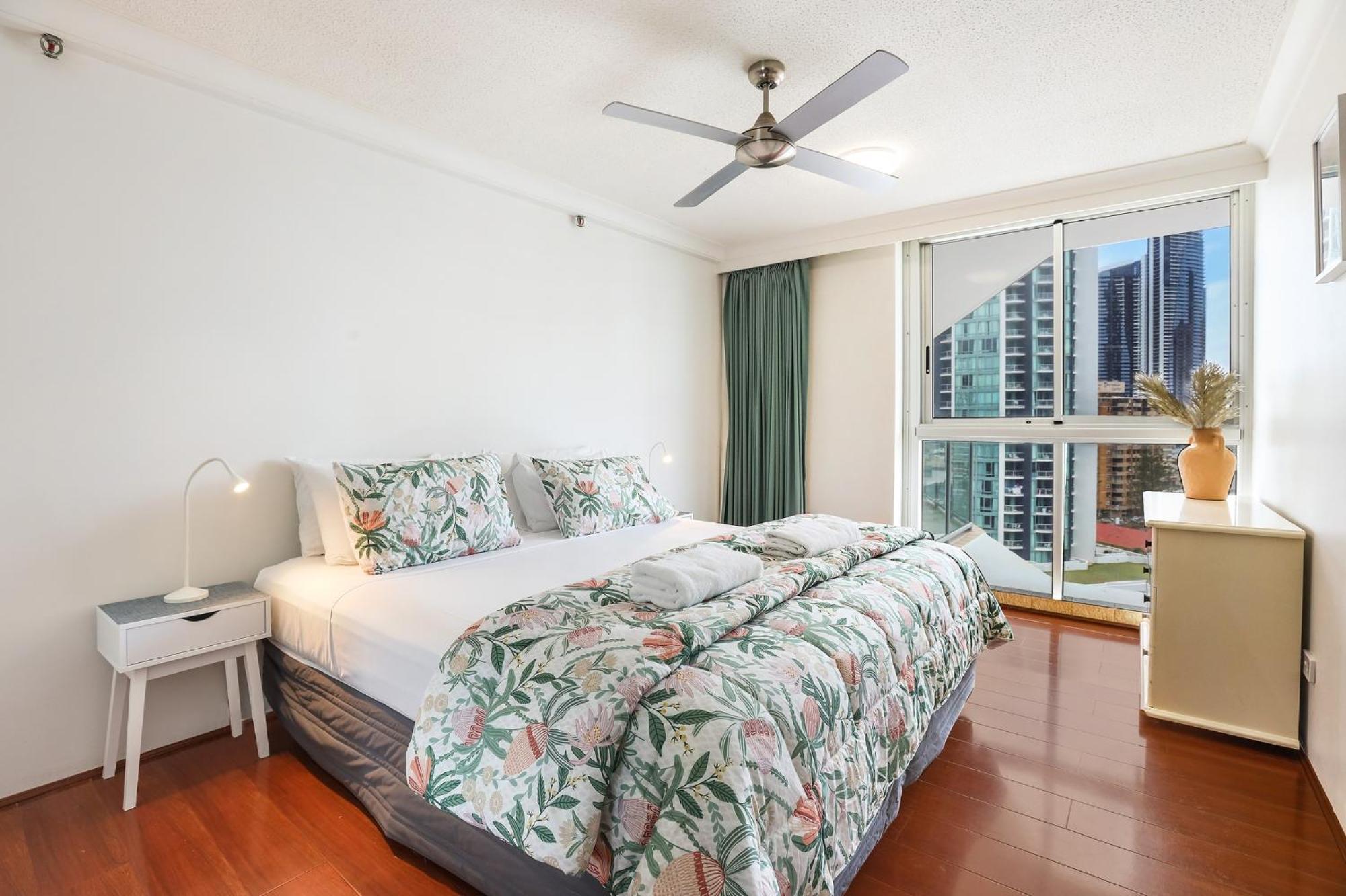 Peninsula Apartments Managed By Gchs โกลด์โคสต์ ภายนอก รูปภาพ